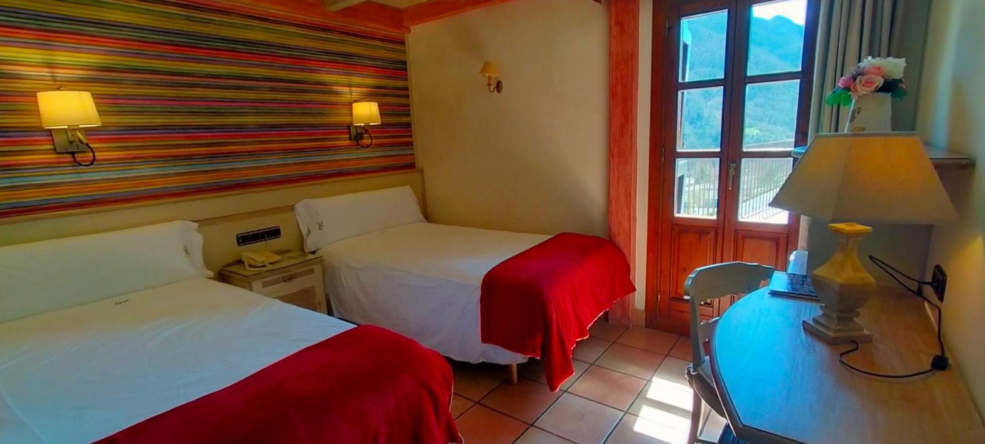 Hotel Villa De Torla Kültér fotó